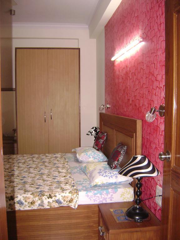 ניו דלהי Sabs Bed And Breakfast מראה חיצוני תמונה