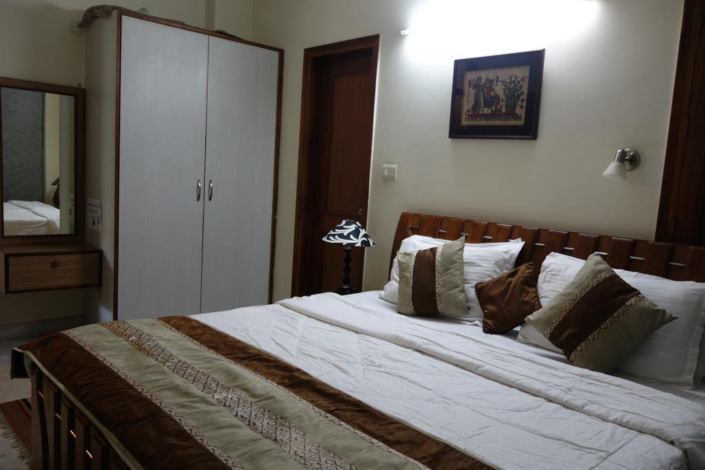 ניו דלהי Sabs Bed And Breakfast מראה חיצוני תמונה